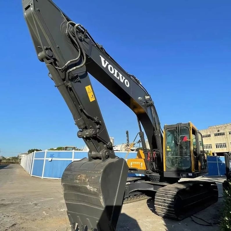 2023 Volvo EC210B Crawler Excavator