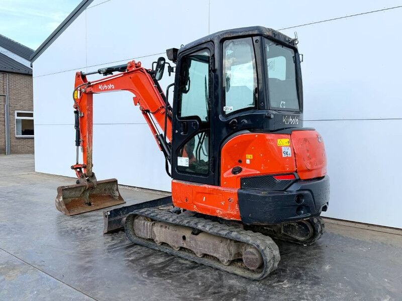 Kubota KX037-4 – Hammer Lines / Quick Coupler (2020)