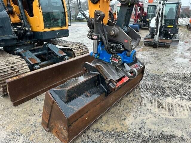 2018 Hyundai HX145LCR Crawler Excavator
