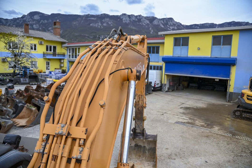 2007 CASE CX210B NLC Crawler Excavator