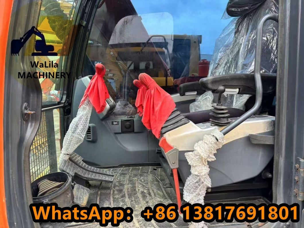 2023 Doosan DX75-9 Mini Excavator