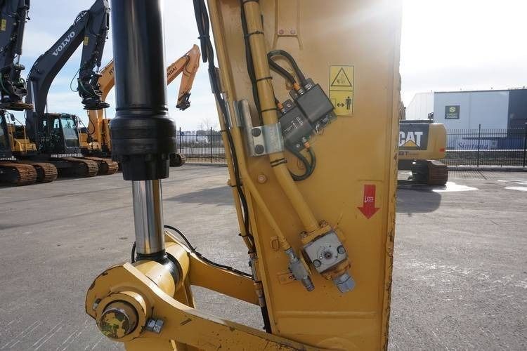 2016 Caterpillar 340F Crawler Excavator