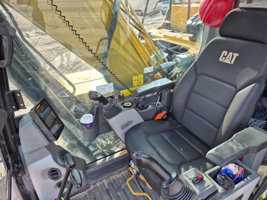 2018 Caterpillar 320GC Crawler Excavator