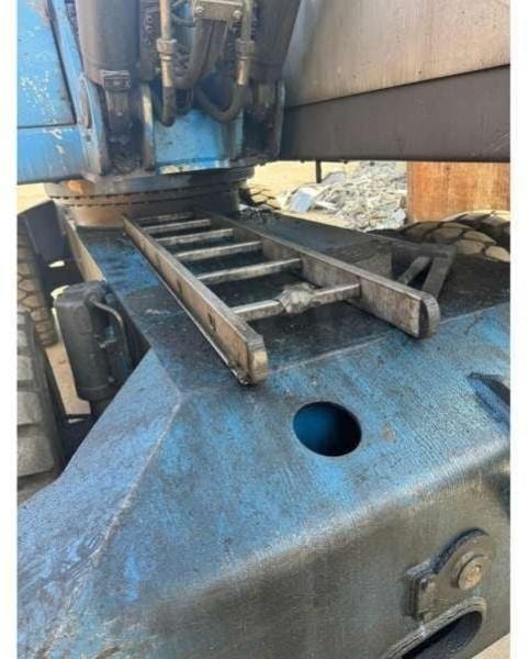 2010 Fuchs MHL320 Material Handler