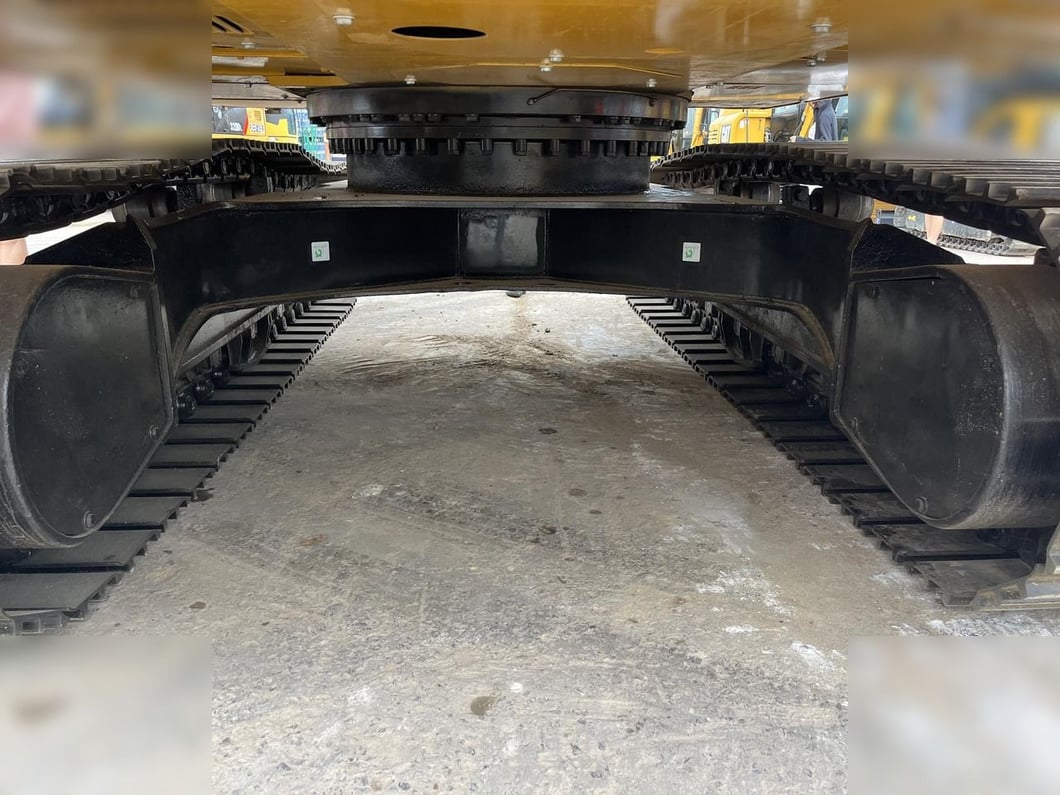 2022 Caterpillar 320D Crawler Excavator