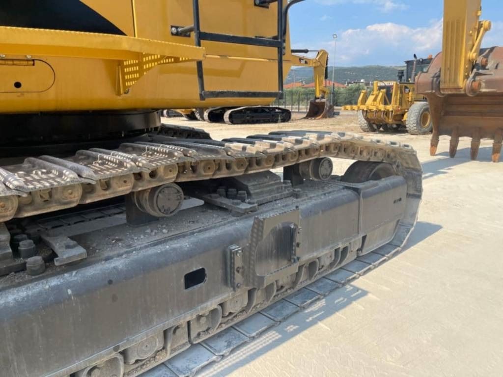 2012 Caterpillar 374DL Crawler Excavator