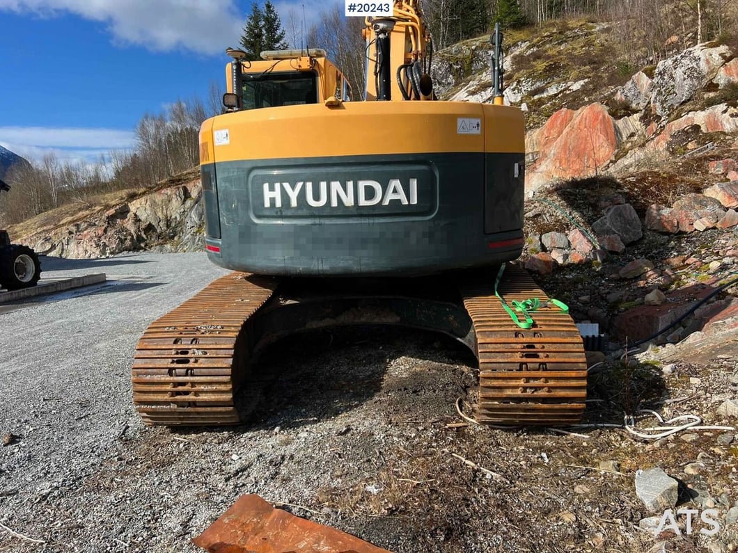 2012 Hyundai R235LCR-9