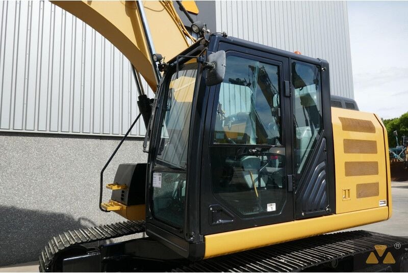 2015 Caterpillar 320EL Crawler Excavator