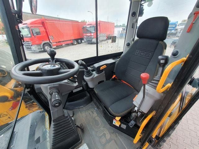 2022 JCB 110W Wheel Excavator