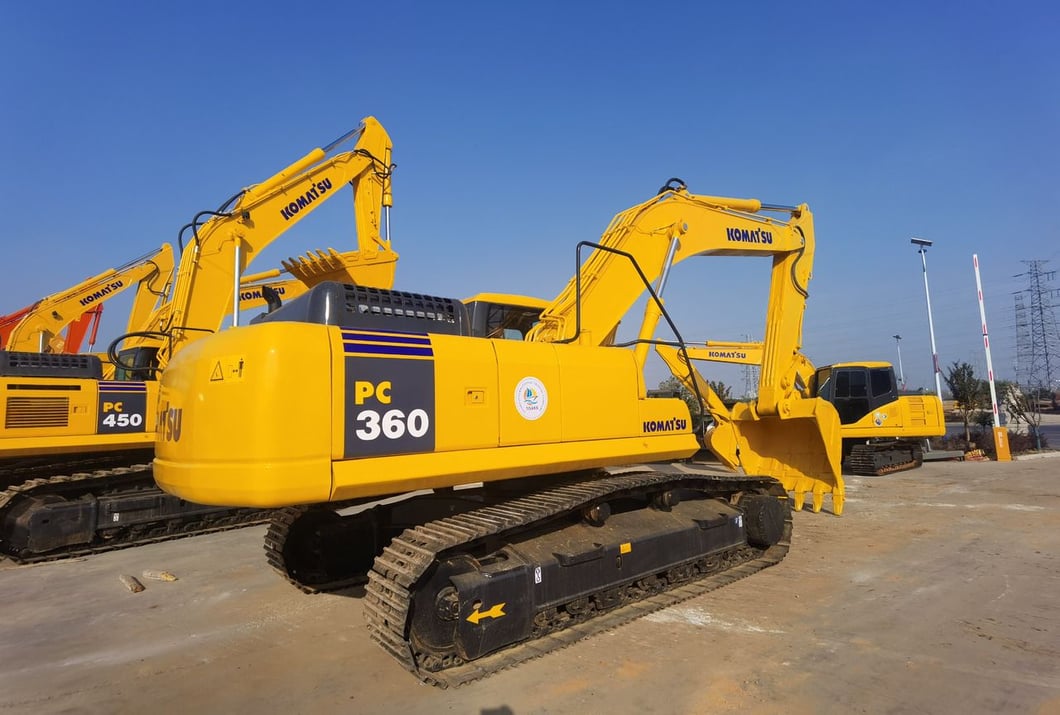 2020 Komatsu PC360 Crawler Excavator