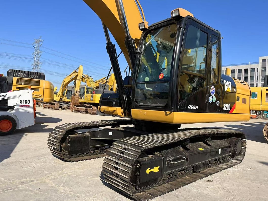 2020 Caterpillar 320D Crawler Excavator