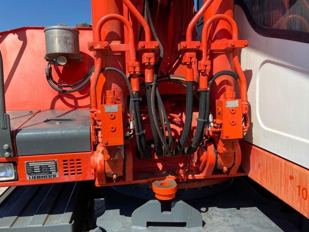 2004 Liebherr A900C Wheel Excavator