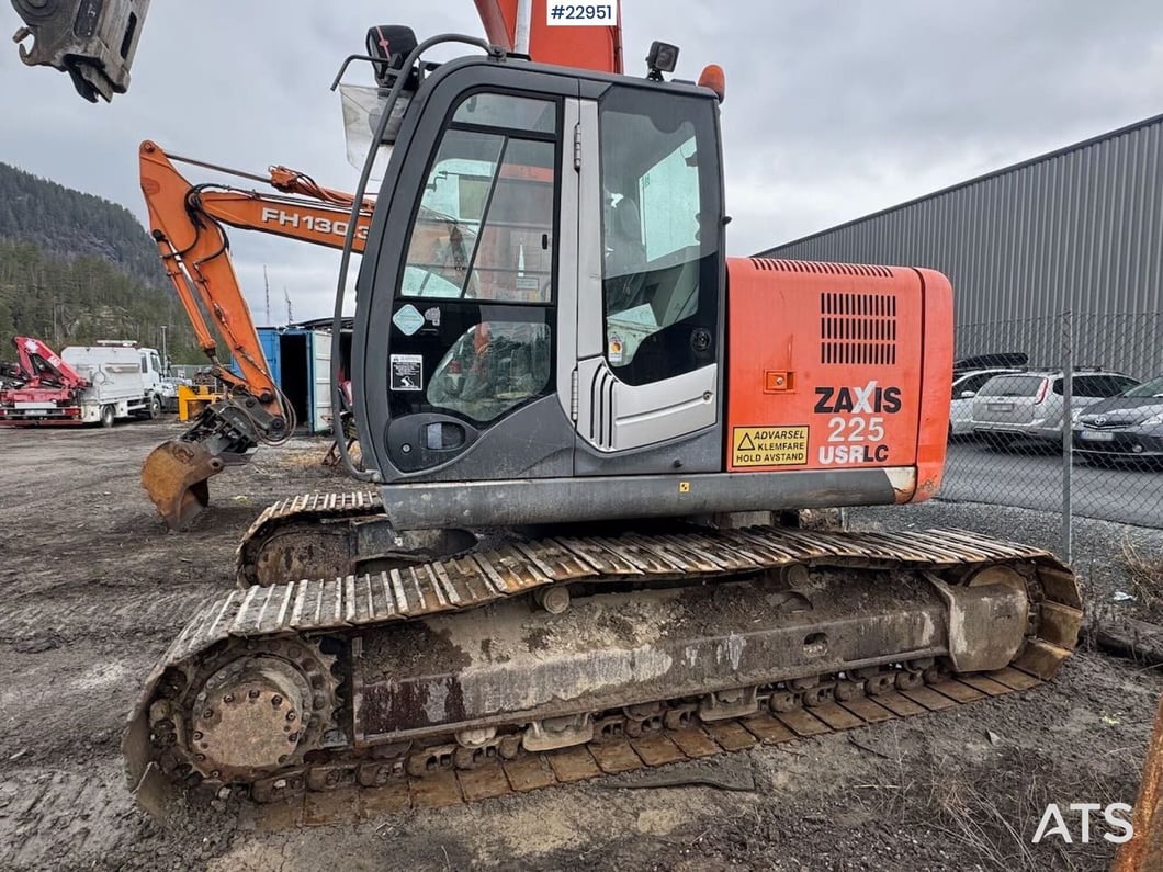 2008 Hitachi ZX225 Crawler Excavator