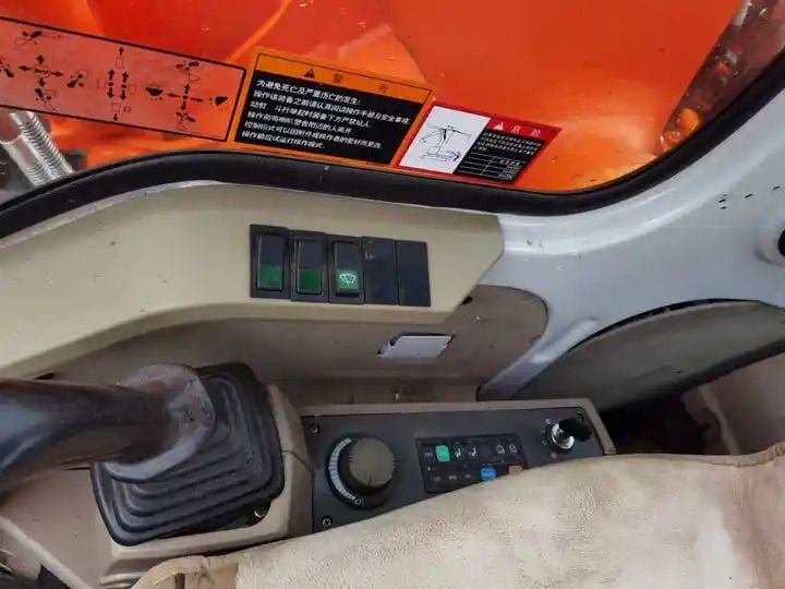 2018 Doosan DH220-7 Crawler Excavator
