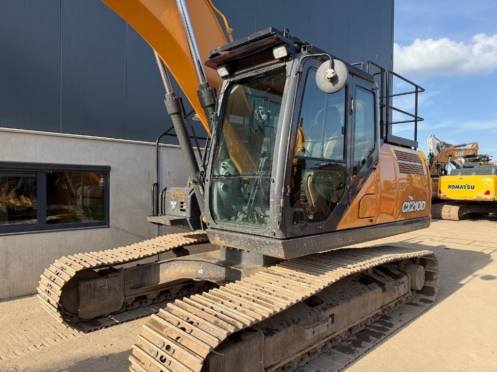 2019 CASE CX210D Crawler Excavator