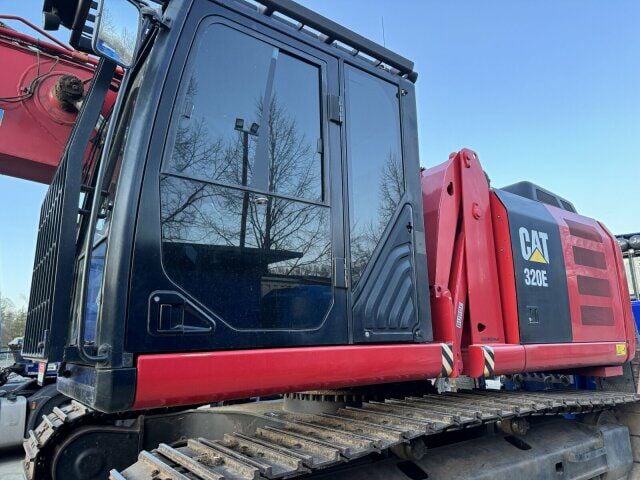 2012 Caterpillar 320E Crawler Excavator