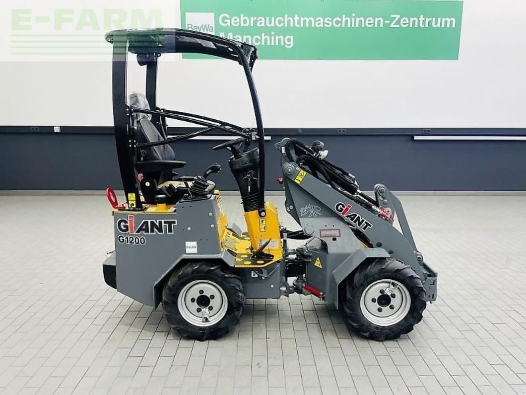 2023 Giant G1200 Mini Excavator