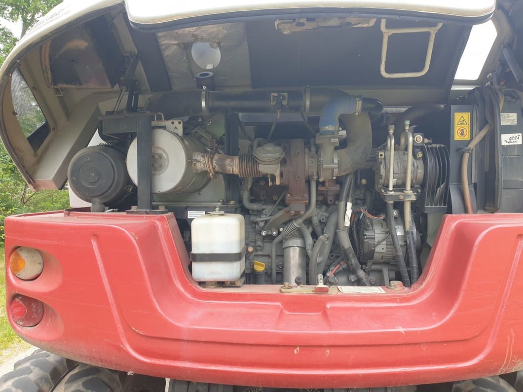 2013 Takeuchi TB295W Wheel Excavator