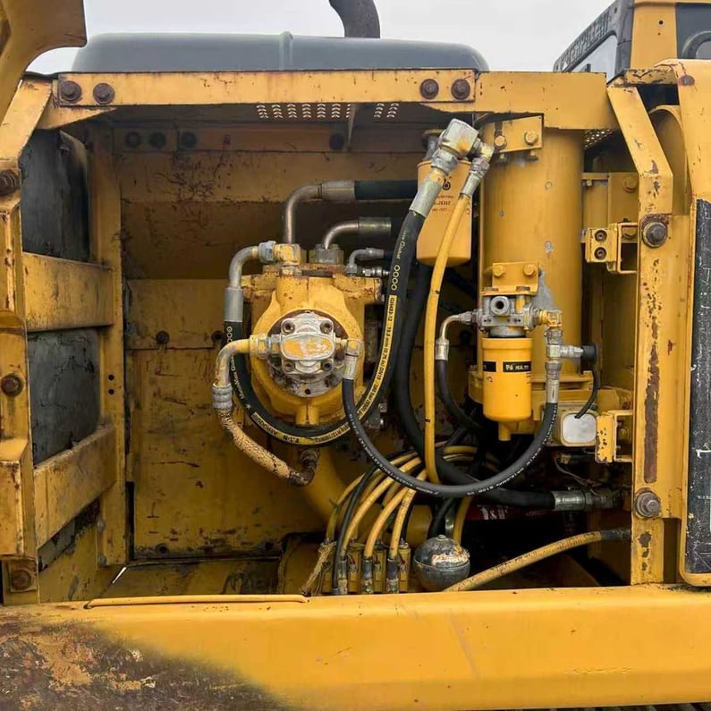 2000 Caterpillar 320B Crawler Excavator