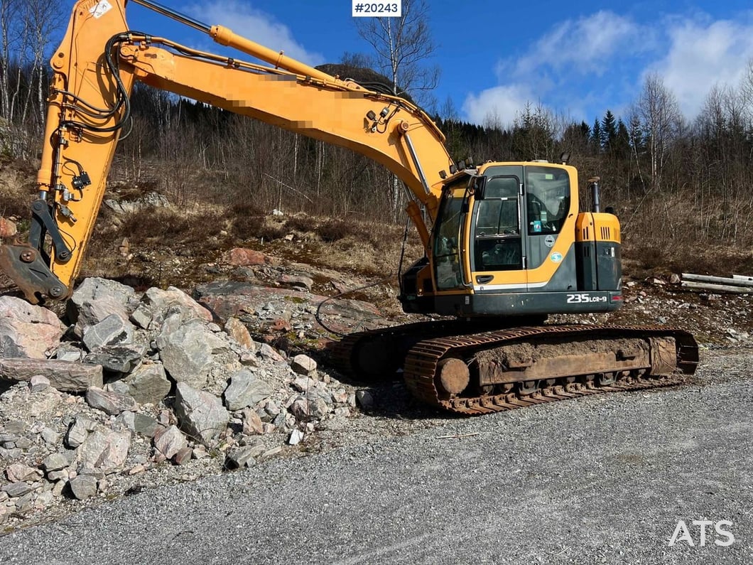 2012 Hyundai R235LCR-9