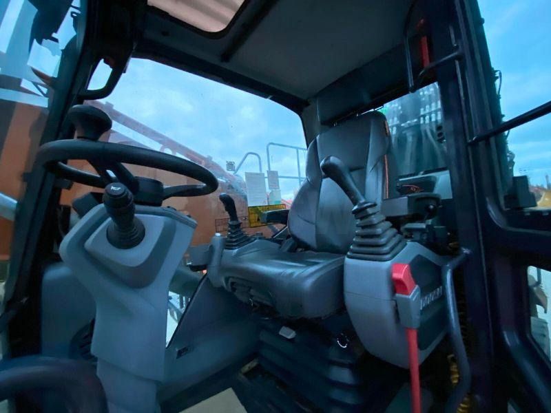 2023 Doosan DX250W Wheel Excavator