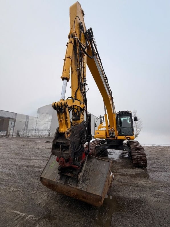 2023 Komatsu PC290LC-11 Crawler Excavator