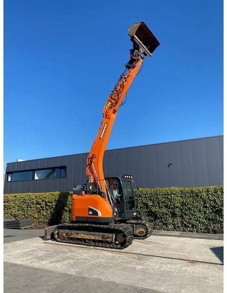 2020 Doosan DX140LCR-5 Crawler Excavator