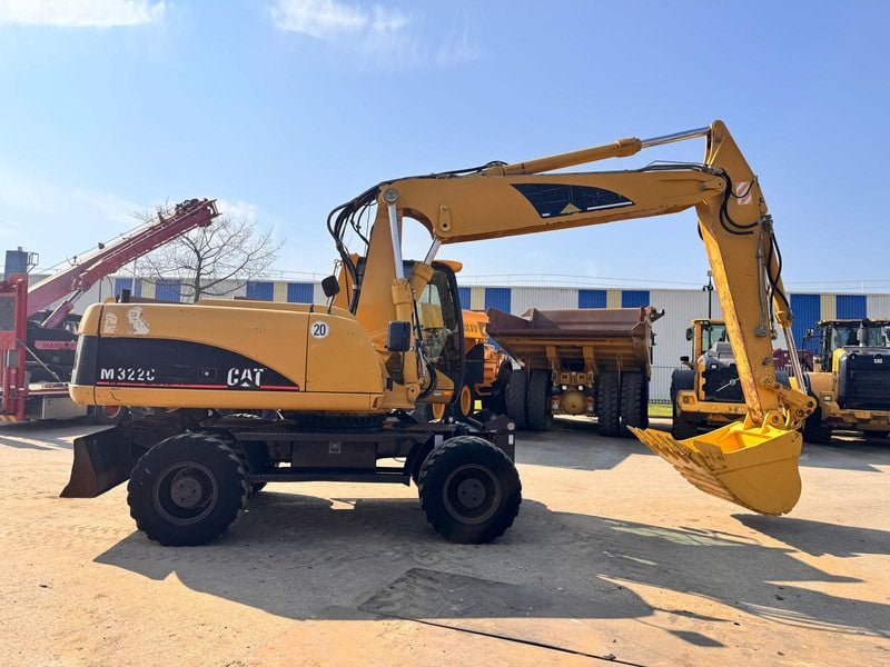 2006 Caterpillar M322C Wheel Excavator