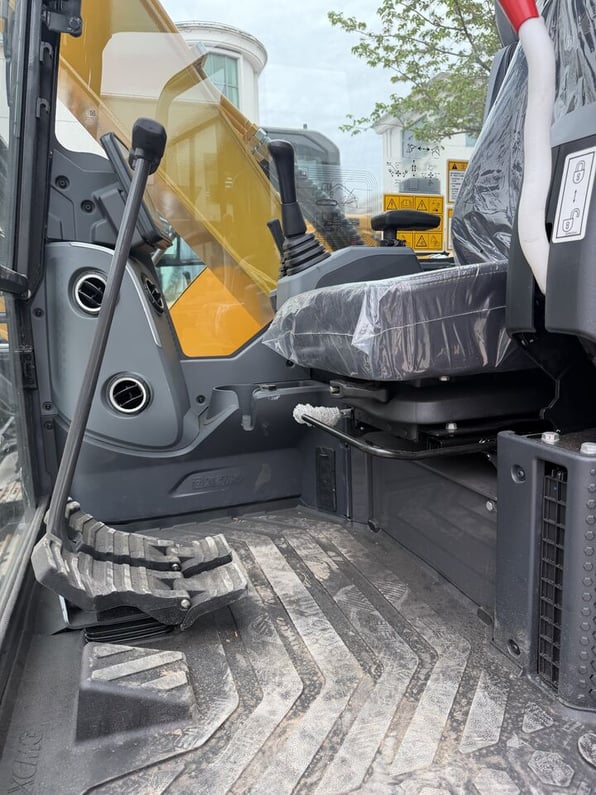 2026 XCMG XE75GA Mini Excavator