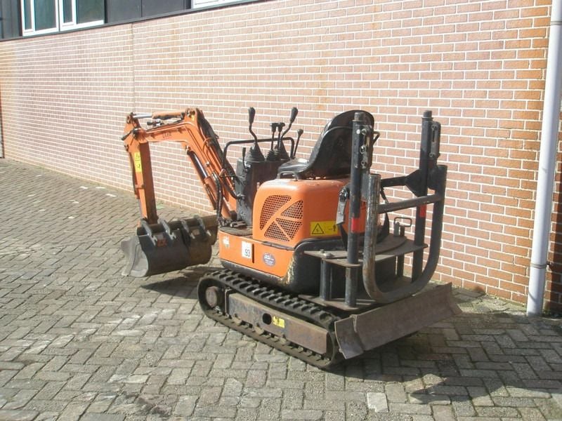 2016 Hitachi ZX10U-2 Mini Excavator