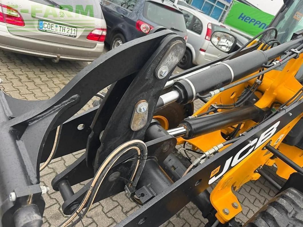 2023 JCB 407 Mini Excavator