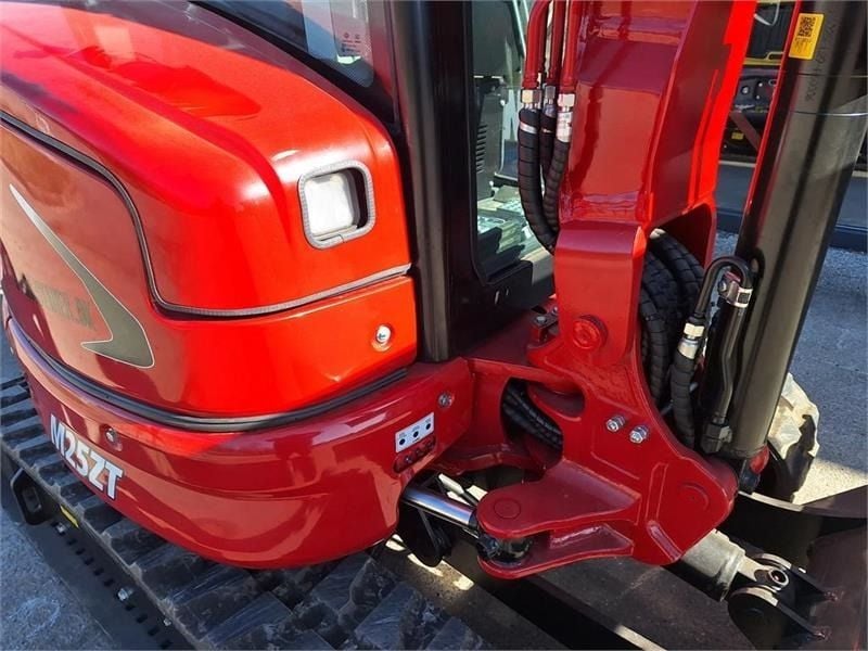 Mole M25 Mini Excavator