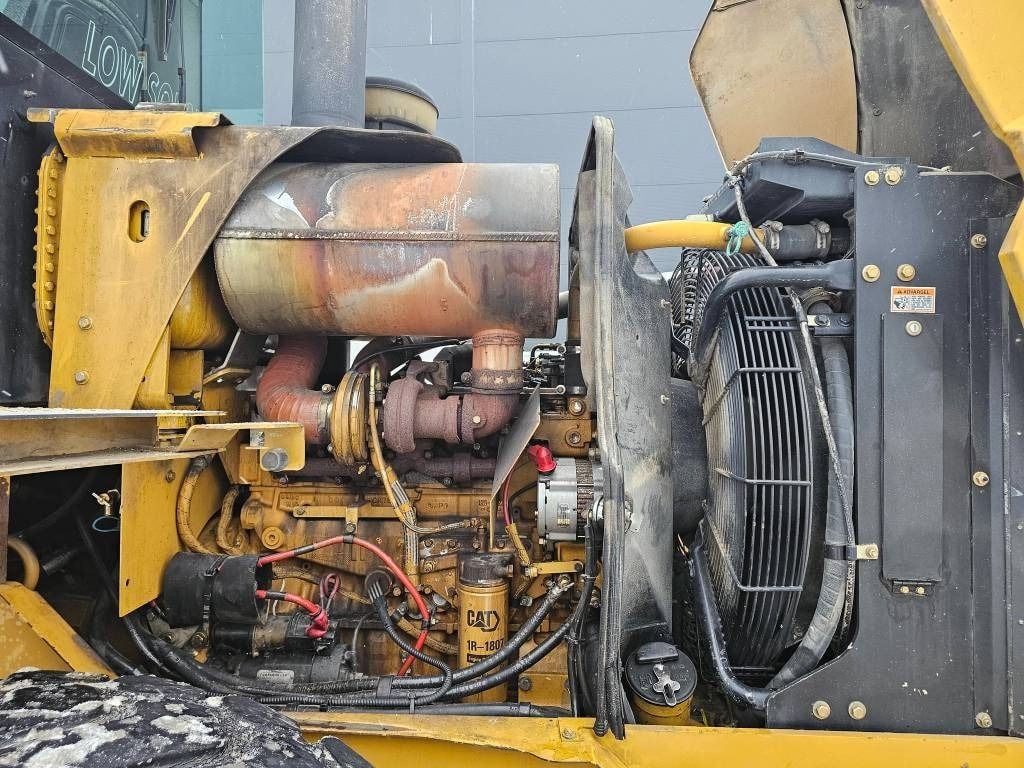 2003 Caterpillar 938G Wheel Excavator
