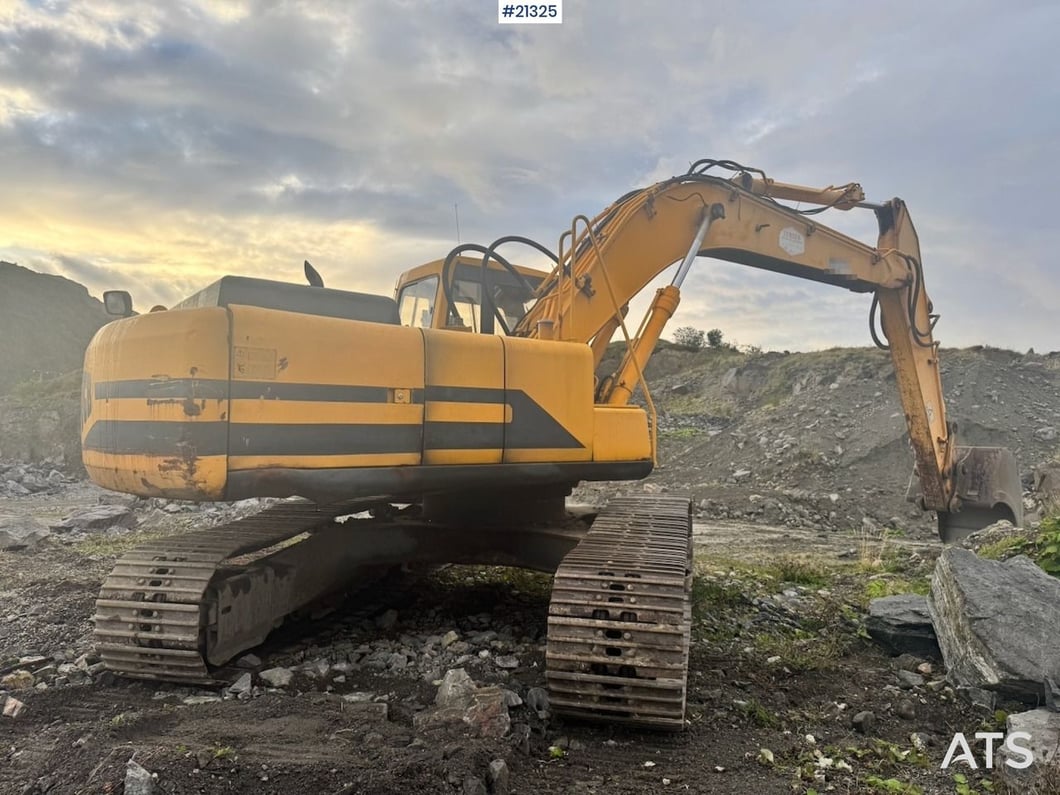 1996 JCB JS200LC Crawler Excavator