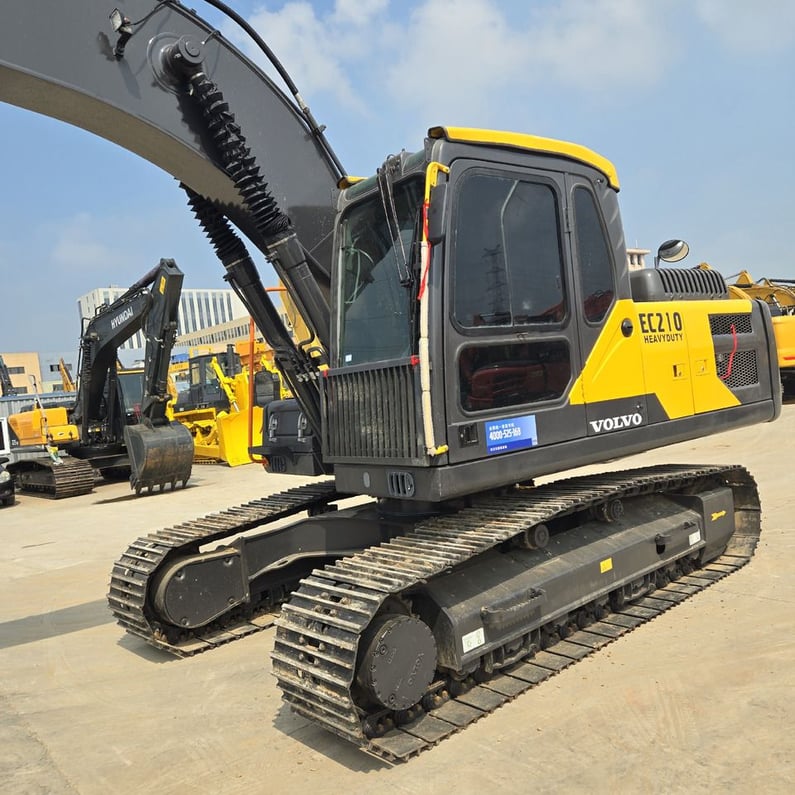 2022 Volvo EC210 Crawler Excavator
