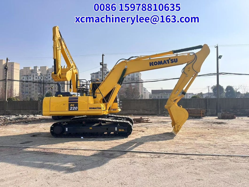 2024 Komatsu PC220 Crawler Excavator