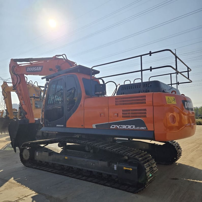 2024 Doosan DX300 Crawler Excavator