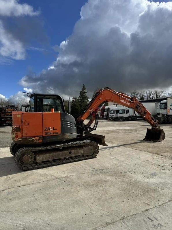 2016 Hitachi ZX85USB-5A Crawler Excavator