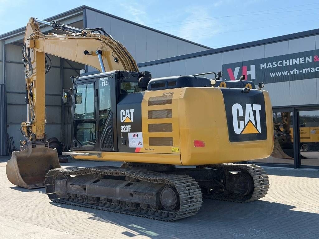 2017 Caterpillar 323FL Crawler Excavator