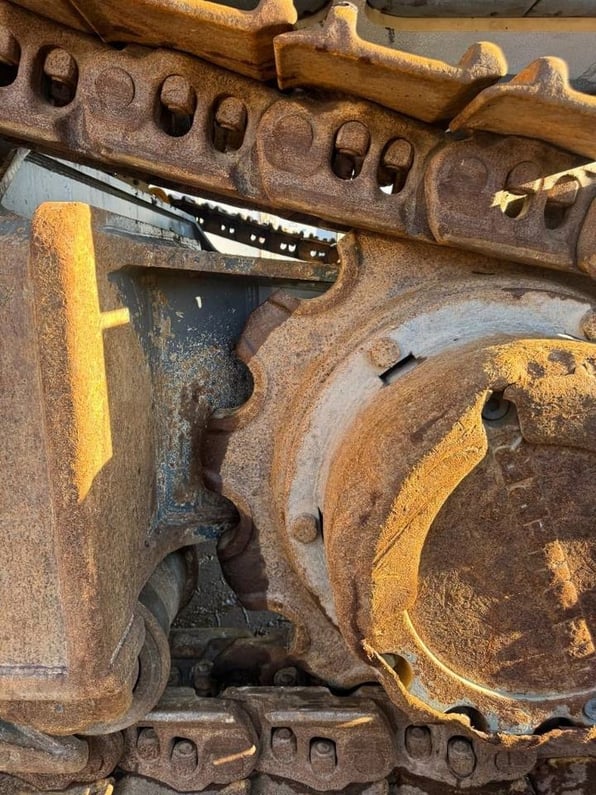 2019 Liebherr R 9150 B Crawler Excavator