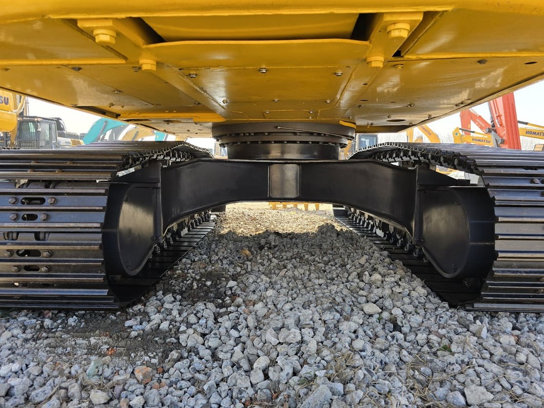 2024 Komatsu PC200-8 Crawler Excavator