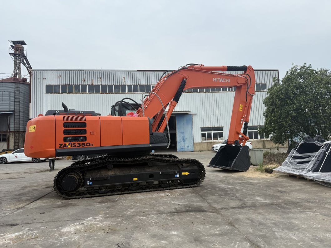 2022 Hitachi 350-5G Crawler Excavator