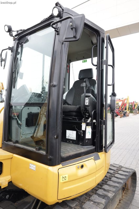 2019 Caterpillar 305.5E2 Mini Excavator