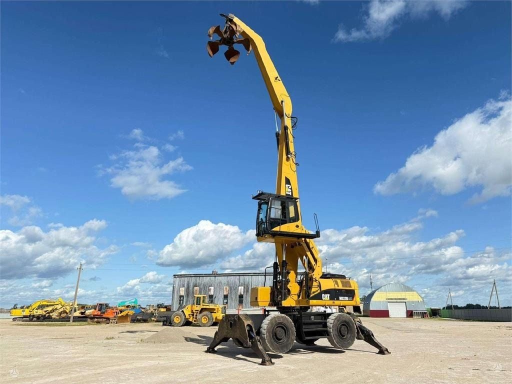 2010 Caterpillar 325DL Wheel Excavator
