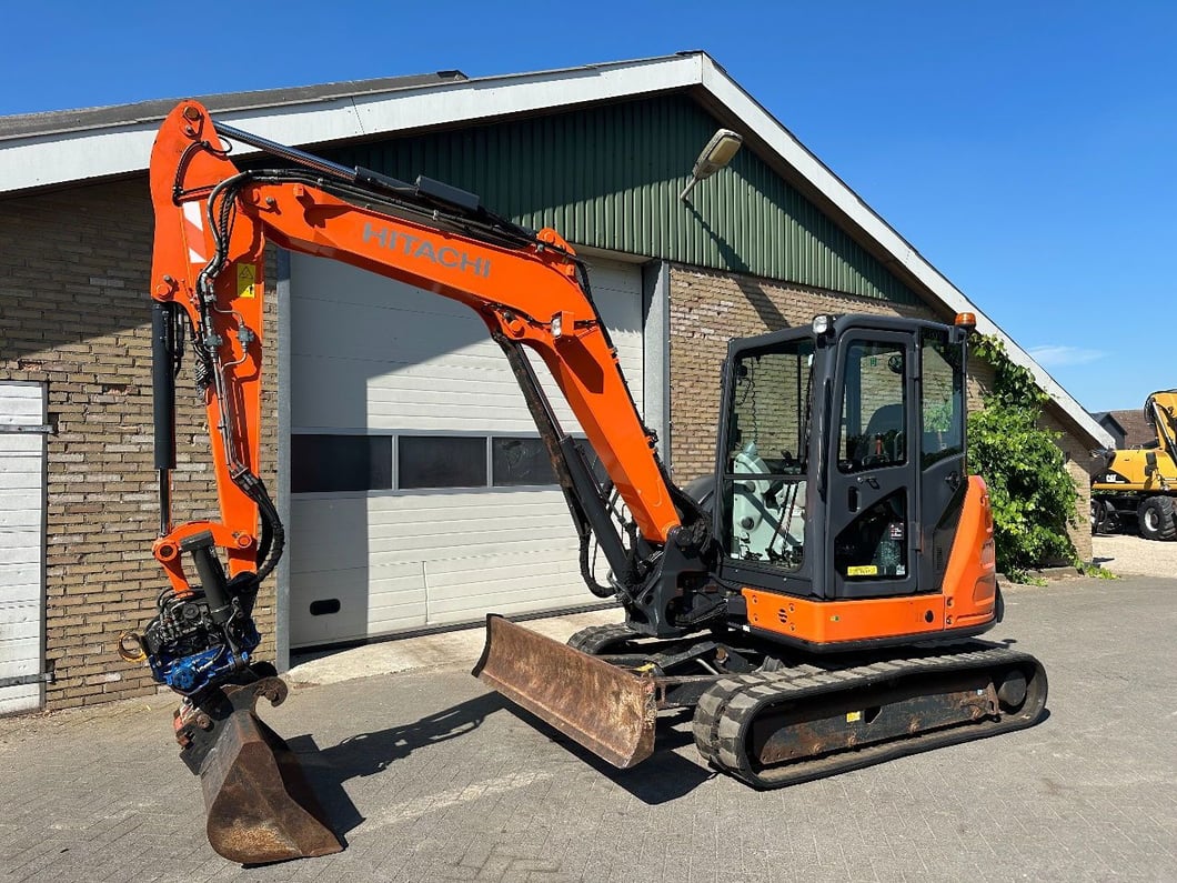 2015 Hitachi ZX65USB-5A Mini Excavator