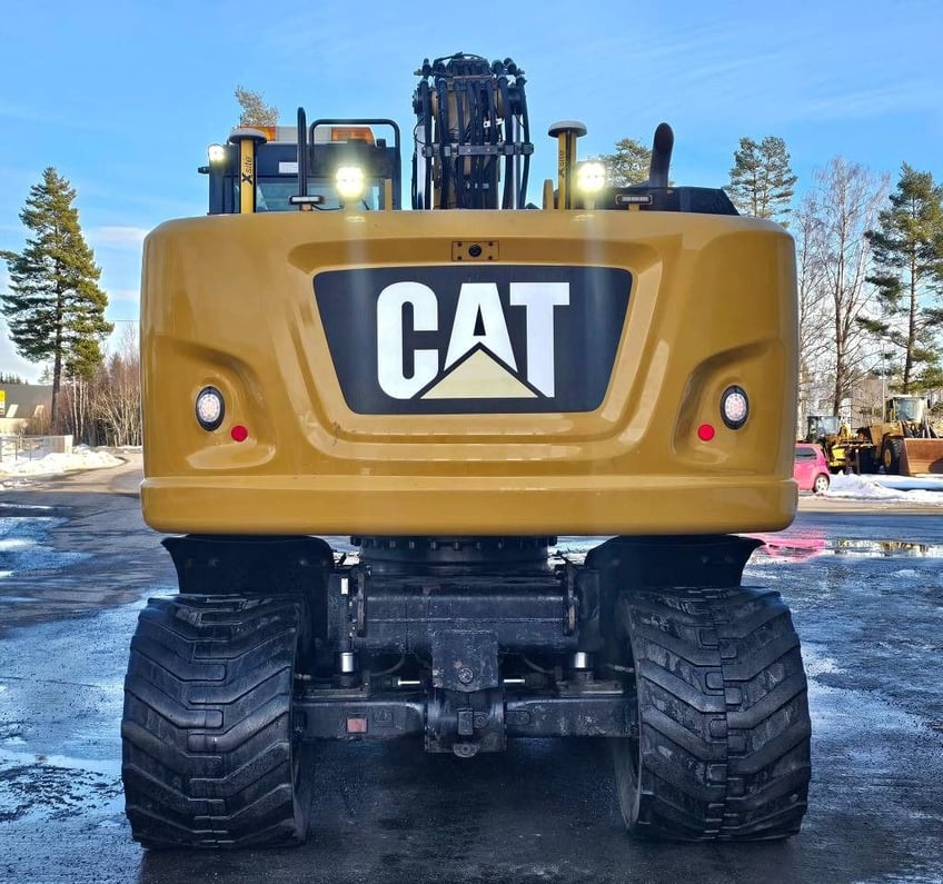 2018 Caterpillar M318F Wheel Excavator