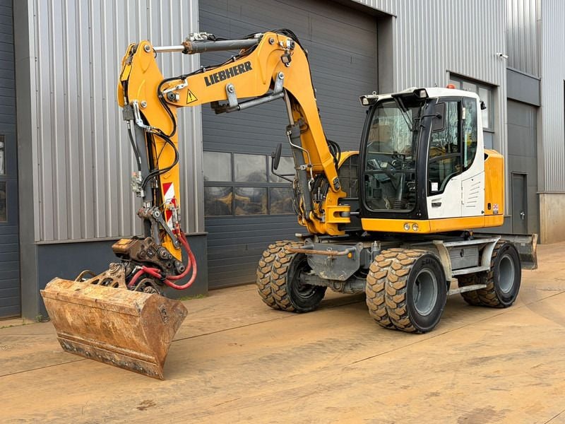 2018 Liebherr A910 Wheel Excavator