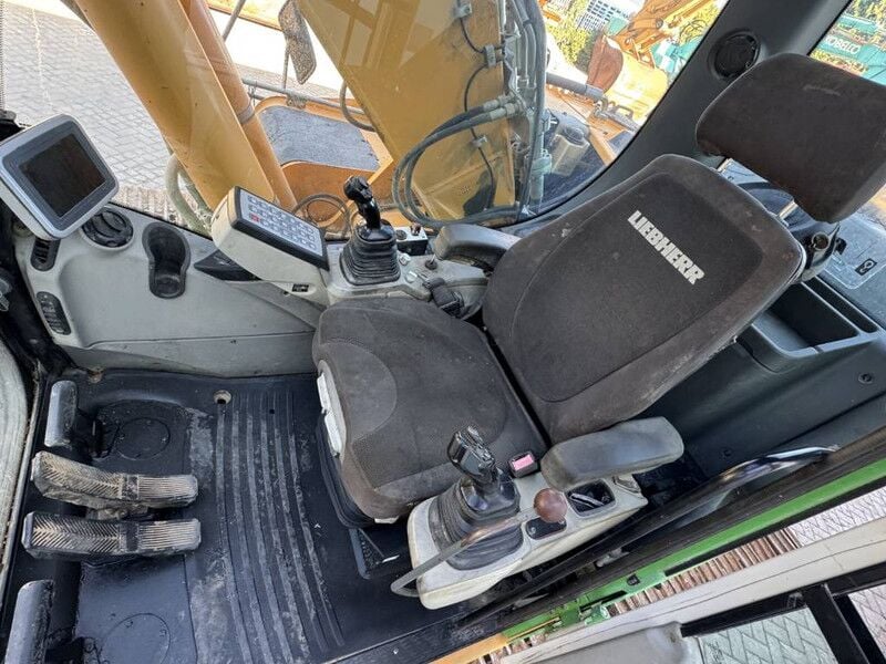 2010 Liebherr R926 LC LITRONIC Crawler Excavator