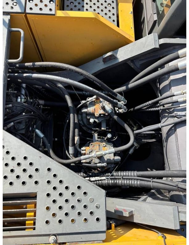 2013 Volvo EC700CL Crawler Excavator