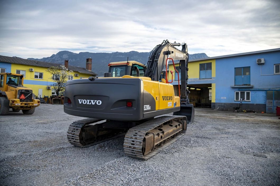 2009 Volvo EC210CNL Crawler Excavator